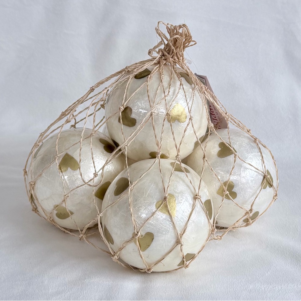Capiz Gold Heart Painted Shell Ornaments, Set of 5 - Picture 7 of 7